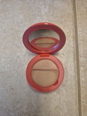 FARA HOMIDI REFILLABLE ESSENTIAL FACE COMPACT OCHRE